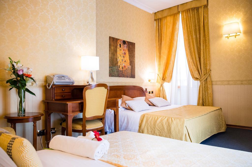 Hotel Amadeus Rome Bagian luar foto